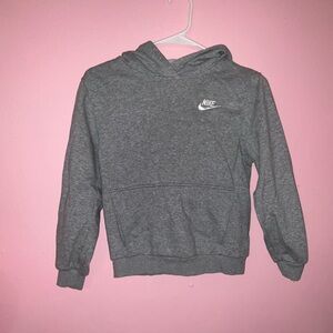 ‼️✔️GRAY NIKE HOODIE✔️‼️